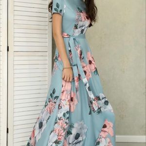 Plus Size Floral Print Maxi Dress